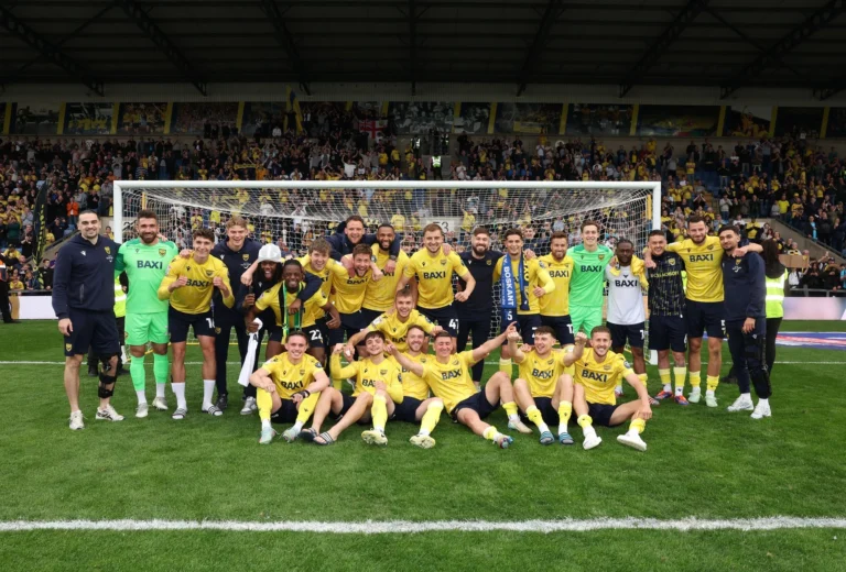 Oxford United Чемпионшиптің жаңа маусымына дайындық мәселелерімен бетпе-бет