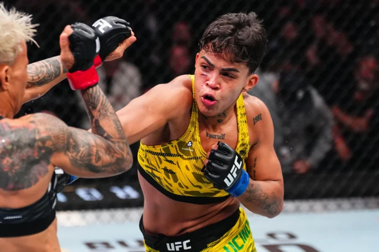UFC-дің 23 жастағы бразилиялық жұлдызы спорт ардагерімен жекпе-жекке дайындалуда