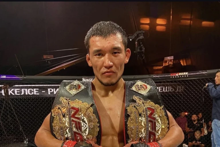 Казахстанский боец проиграл в финале The Ultimate Fighter на турнире UFC 319
