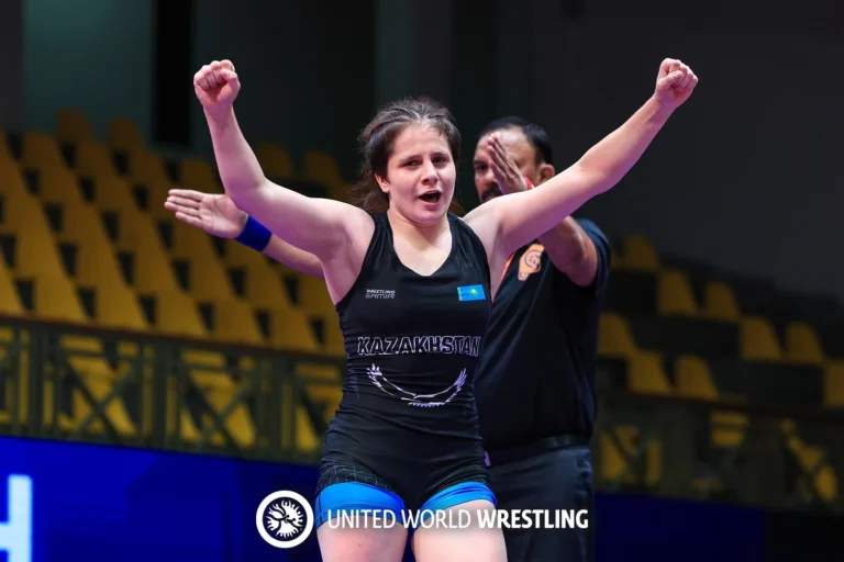 Казахстанка завоевала бронзу на чемпионате мира по женской борьбе U20