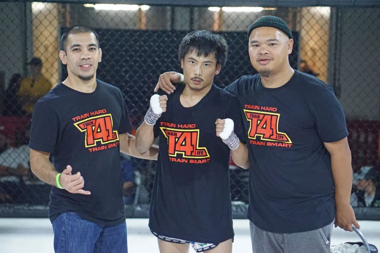 Американдық жауынгер Шанхайдағы турнир алдында UFC-ден күтпеген қоңырау алды