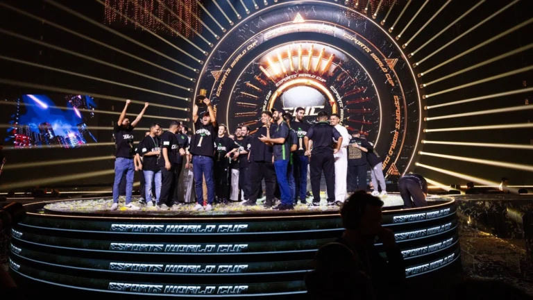 HLTV назвал символическую сборную турнира Esports World Cup 2025