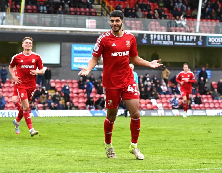 Norwich City жас ирак шабуылшысы Ботан Аминмен келісімшарт жасасты