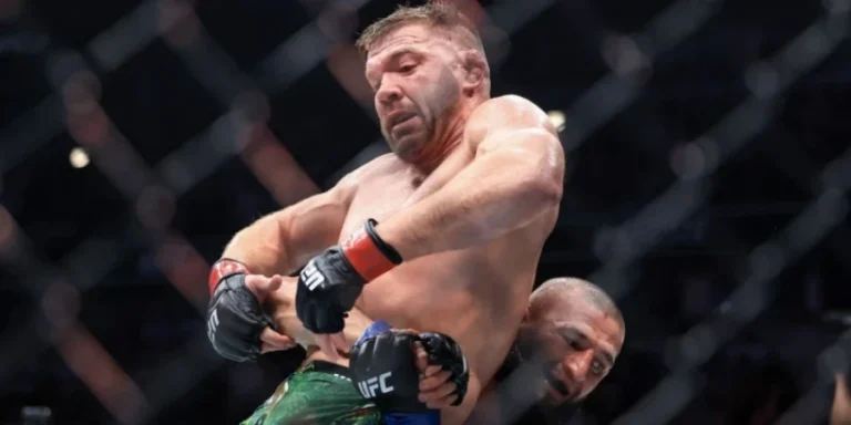 Хамзат Чимаев UFC 321 турниріне қатысу мүмкіндігін жоққа шығармады