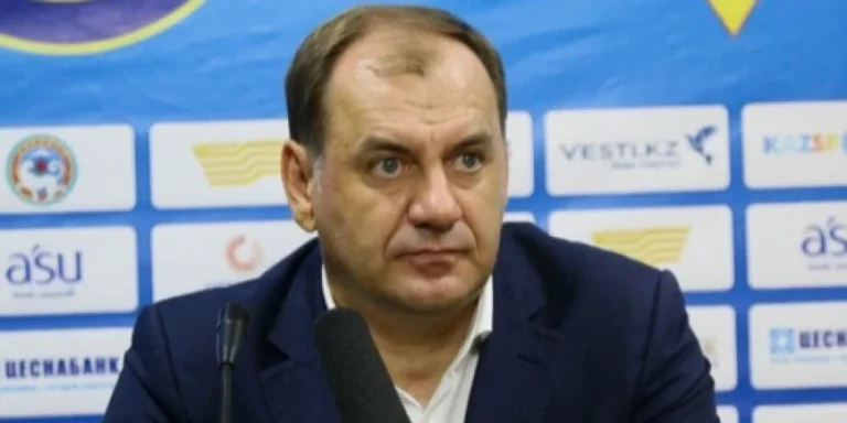 «Слован» бапкері бұрынғы командасына құрмет көрсетті