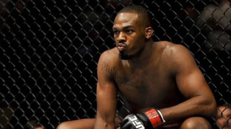 Джон Джонс UFC-ке қайта оралуы мүмкін