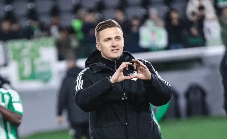 Экс-тренер «Кайрата» ответил критикам после выхода клуба в Лигу чемпионов