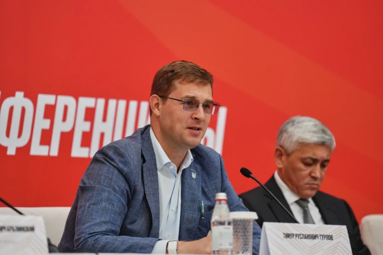 Тимур Турлов вложит 6,5 млрд тенге в развитие футбола Карагандинской области