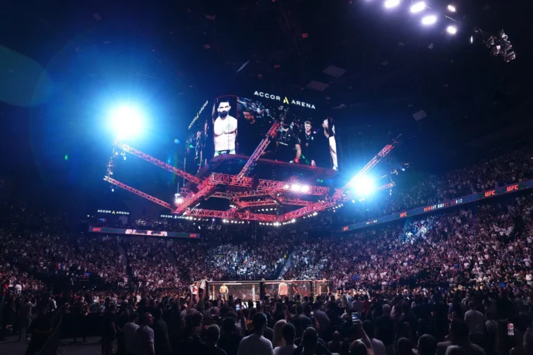 UFC возвращается в Париж: Имавов и Борральо сразятся в главном бою вечера
