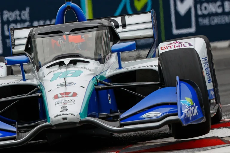Ринус Викей покидает Dale Coyne Racing после одного сезона