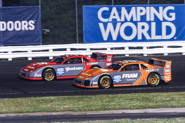 GMS Race Cars SRX жарыс сериясының автопаркін сатып алды