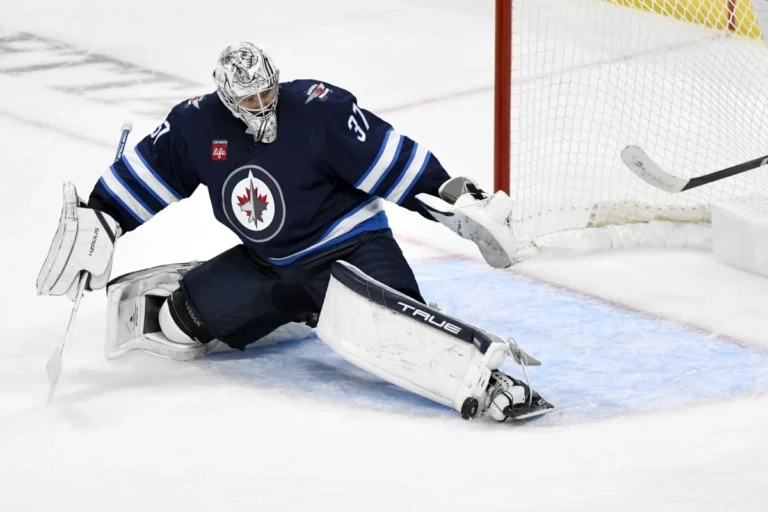 Четыре российских вратаря вошли в десятку лучших по версии NHL Network