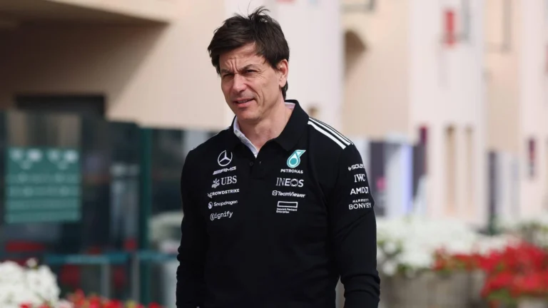 Тото Вольфф готов уступить пост руководителя Mercedes F1 достойному преемнику