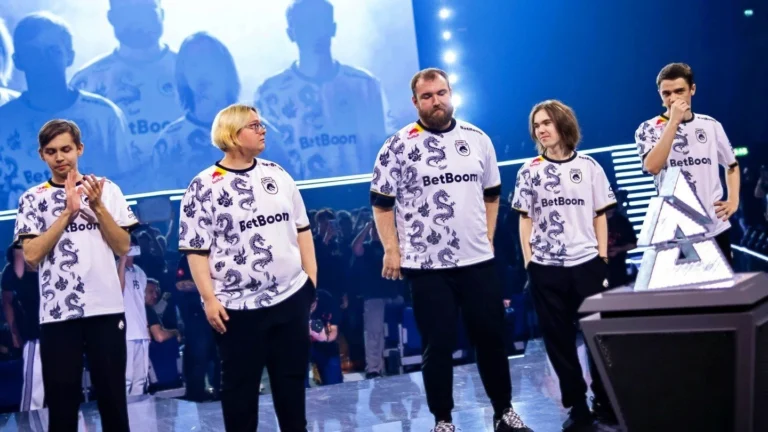 G2 Esports обыграла FaZe Clan в четвертьфинале BLAST Open London