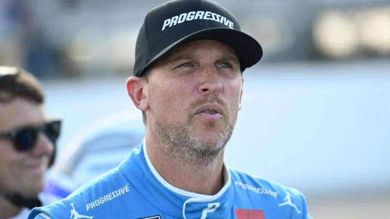 Хэмлин завоевал поул в решающей гонке плей-офф NASCAR на трассе Gateway