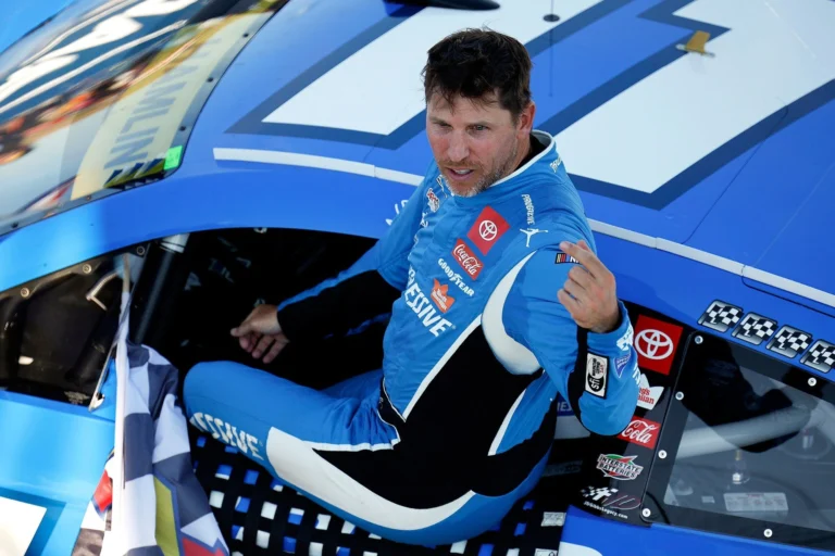 Денни Хэмлин намекнул на завершение карьеры в NASCAR через два года