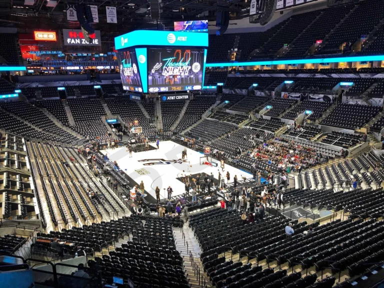 Нoche UFC: Диего Лопес и Жан Силва сразятся в главном бою вечера в Сан-Антонио