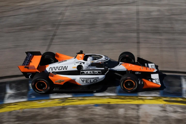 Лундгаард завершил дебютный сезон в Arrow McLaren с шестью подиумами
