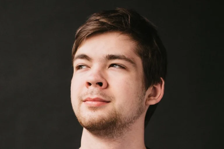 Team Falcons ойыншысы Dota 2-дегі трэштоктың дұрыс тәсілі туралы айтты