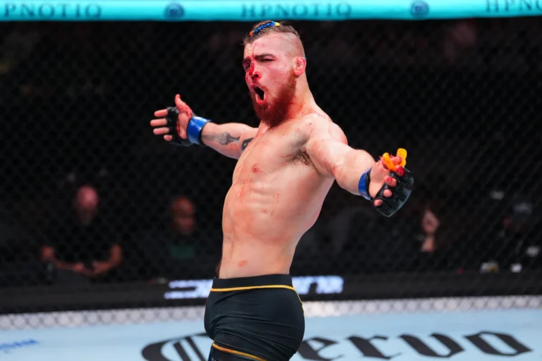 Мексиканские бойцы доминировали на турнире Noche UFC в Сан-Антонио