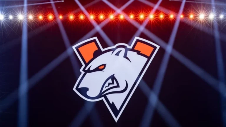 Virtus.pro сразится с Astralis в решающем матче FISSURE PLAYGROUND 2