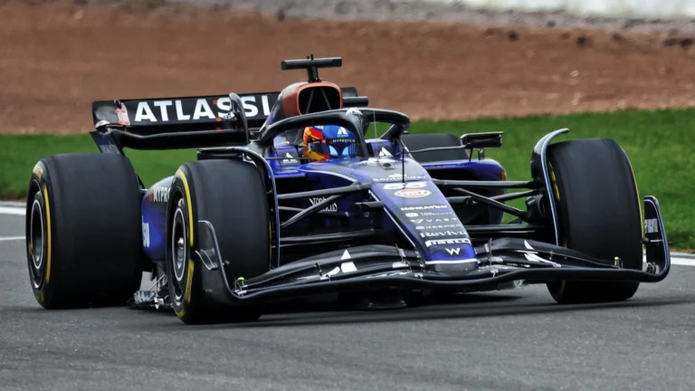 Карлос Сайнс назвал возрождение Williams своим жизненным проектом