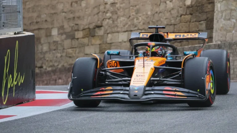 Босс McLaren защищает Пьястри после неудачного уикенда в Баку