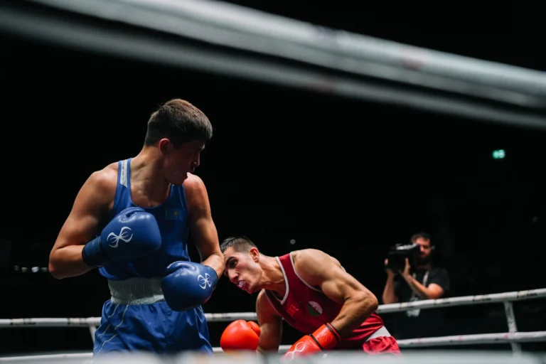 Торехан Сабырхан вслед за старшим братом стал чемпионом мира по боксу