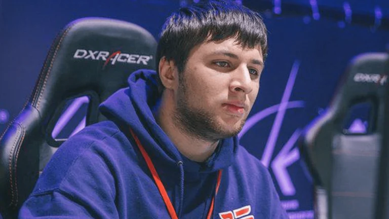 Стример sQreen FISSURE Universe турнирінде OG-ның ерте берілгеніне сын айтты