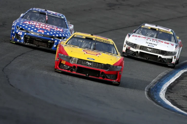 Дейл Эрнхардт-кіші NASCAR көліктерін қысқа жолдарға қарапайымдатуды ұсынды