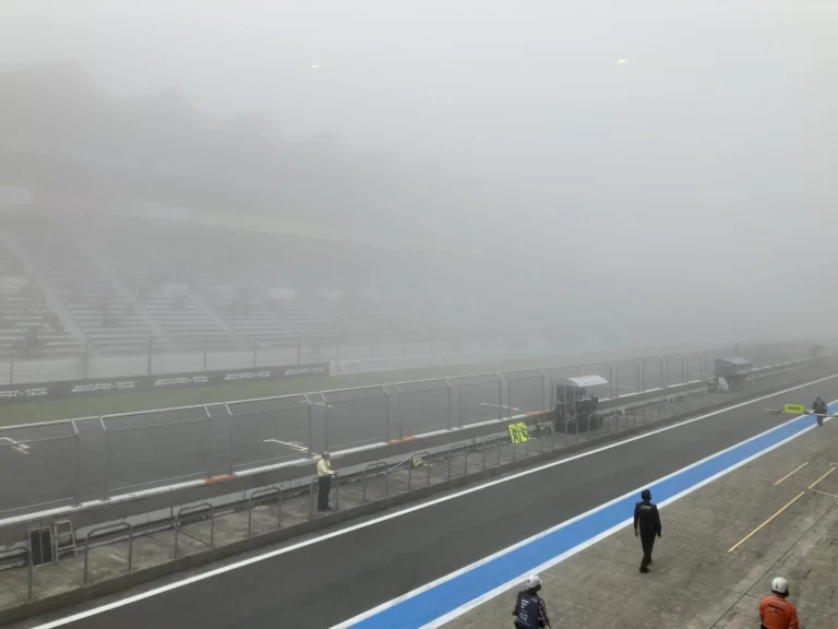 Фудзидегі Super Formula кезеңі қалың тұманға байланысты тоқтатылды