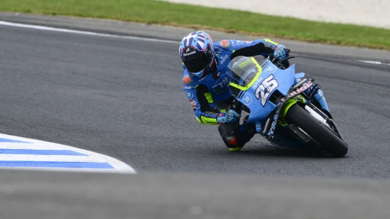 Фернандес одержал историческую победу на Гран-при Австралии MotoGP