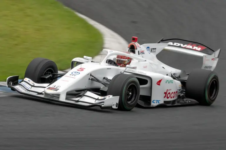 Super Formula может продлить использование шасси SF23 после 2027 года