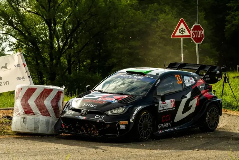 Эванс не спешит радоваться лидерству в чемпионате WRC