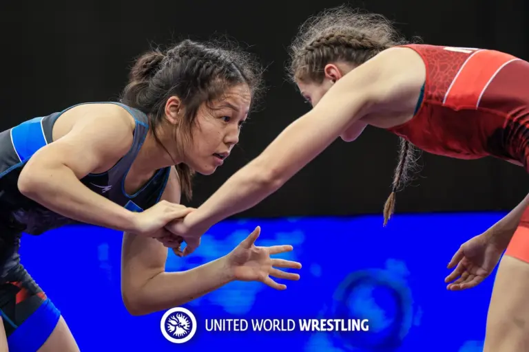 Шугыла Омирбек выиграла золото молодежного чемпионата мира по борьбе