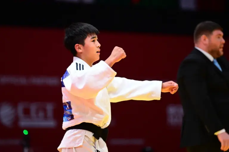 Адильжан Нурбекен принес Казахстану первое «золото» по дзюдо на юношеских Азиатских играх