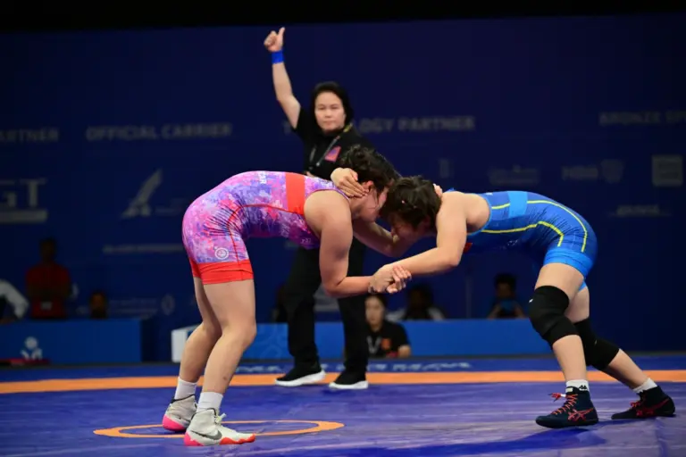 Казахстанские борцы завоевали две бронзы на юношеских Азиатских играх