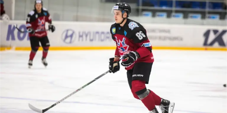 «Актобе» разгромил «Бейбарыс» в гостевом матче чемпионата Казахстана