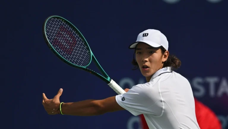 Амир Омарханов поделился впечатлениями от дебюта на уровне ATP в Алматы