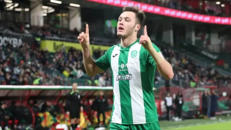 Максим Самородов вернулся в общую группу «Ахмата»