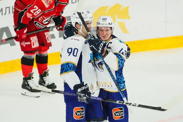 «Барыс» одержал волевую победу над «Автомобилистом» в овертайме КХЛ