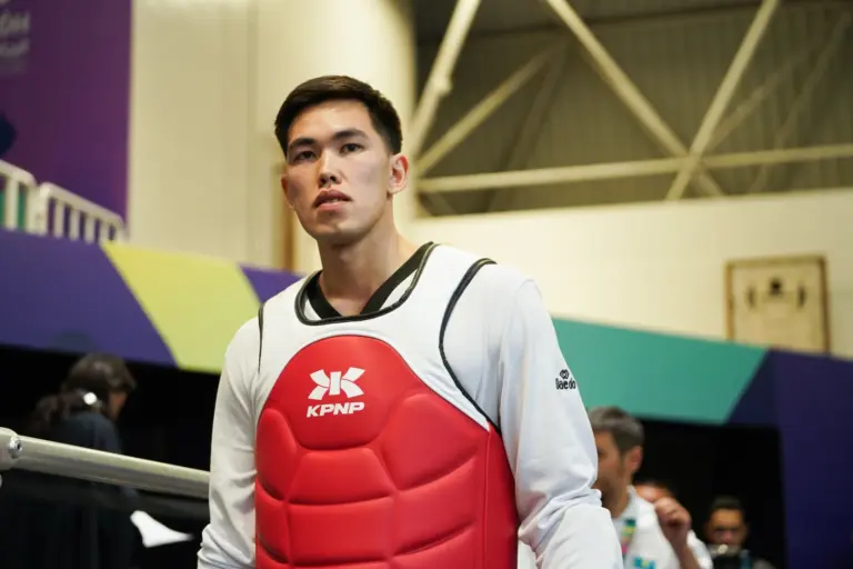 Казахстанский таеквондист выиграл серебро на Играх исламской солидарности