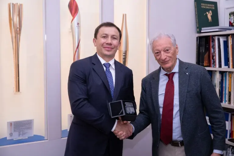 Қазақстан ҰОК басшысы Италия ҰОК президенті Лучано Буонфильомен кездесті