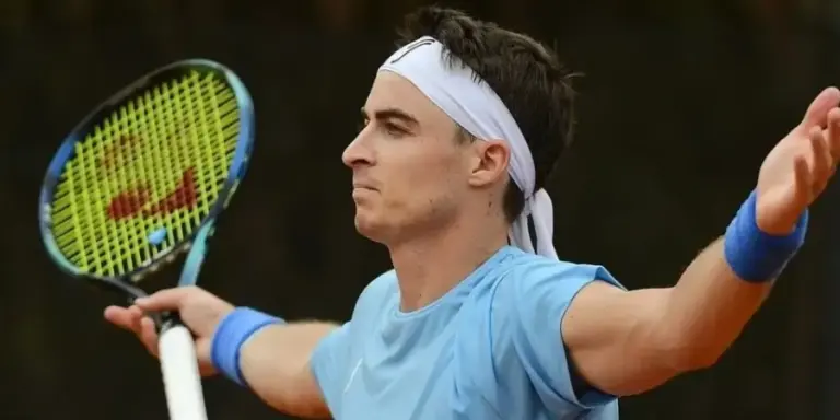 Скатов Перудегі жарыстың бірінші айналымында ұтылды