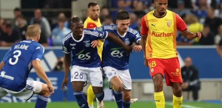 Страсбург – Лилль: смотреть онлайн прямой эфир (09.11.2025)