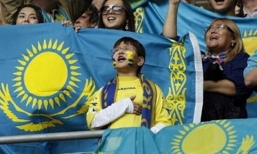 Гимн Казахстана впервые прозвучал в WHL