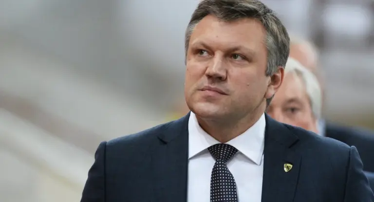 «Сибирь» отправила Буцаева в отставку