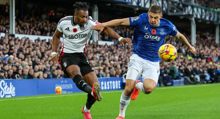 Эвертон – Фулхэм: смотреть онлайн прямой эфир (08.11.2025)