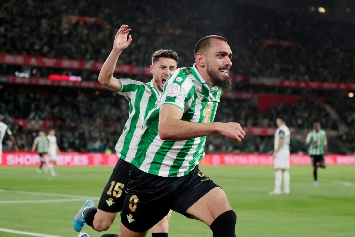 Валенсия – Бетис: смотреть онлайн прямой эфир (09.11.2025)