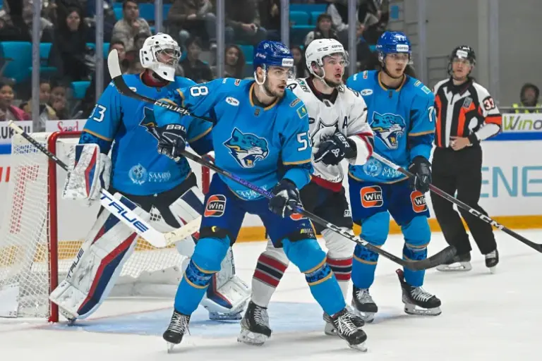 «Барыс» потерпел поражение от «Нефтехимика» в домашнем матче КХЛ